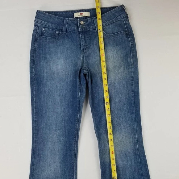 Levi's Womens 526 Slender Boot 4M Blue Denim Jeans - Picture 5 of 8